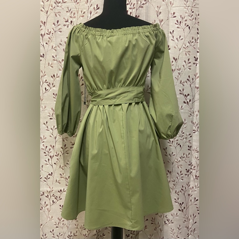 New York & Company - Off-The-Shoulder Poplin Balloon Dress (NWT) - Picture 2 of 8
